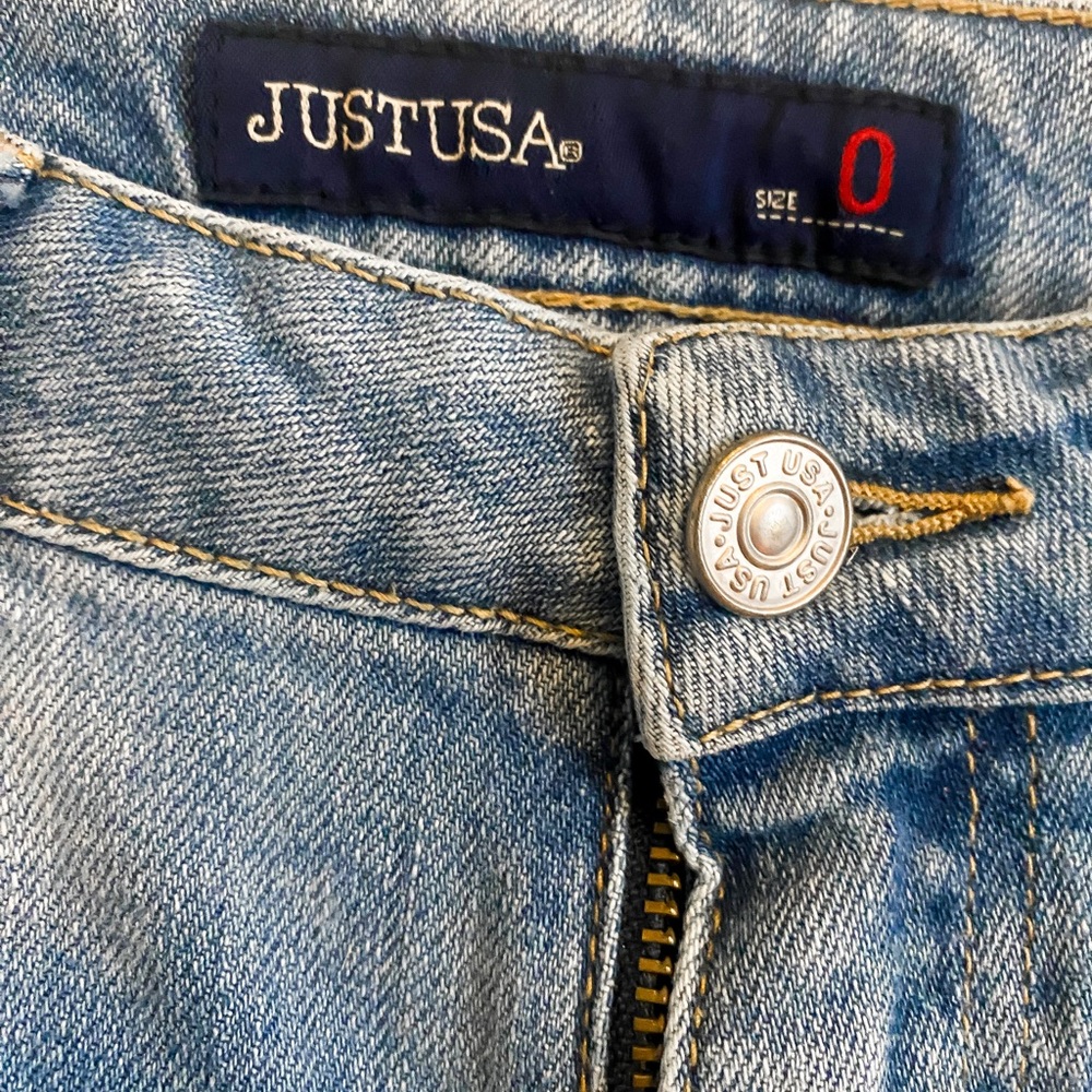 Distressed Jeans - Picture 2 of 2